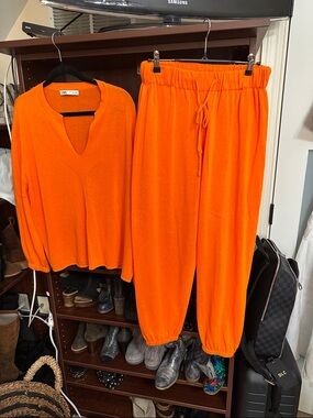 ZARA Bright Orange Knit V-Neck Top & Drawstring Joggers